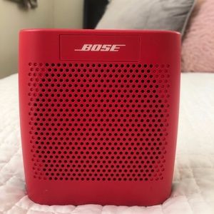 Bose Color Soundlink (Red)